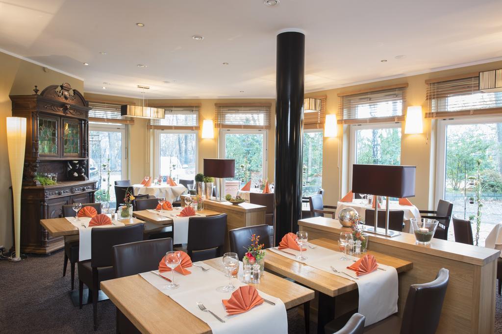 Hotel Meiners Hatten ภายนอก รูปภาพ